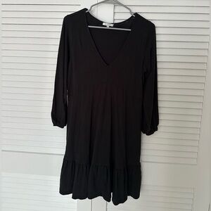 Z supply size S black long sleeve v neck dress